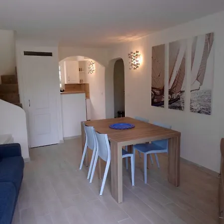 8 Au Village Marin Πόρτο Βέκιο